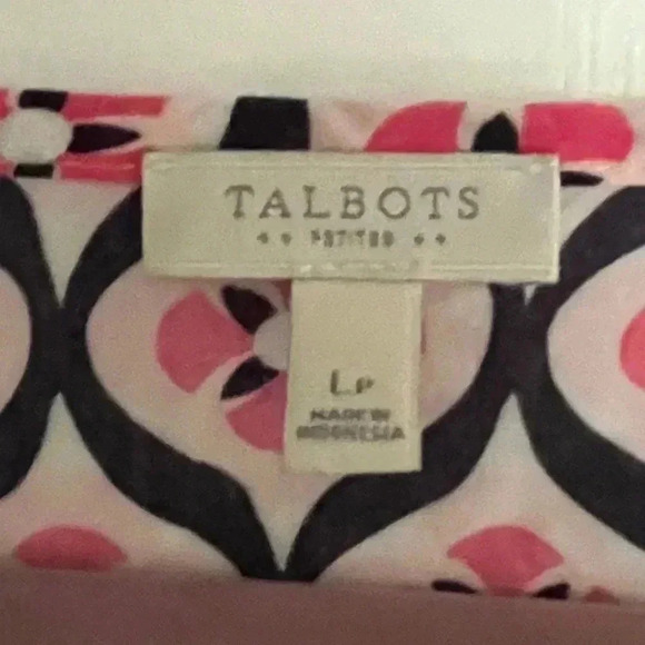 Talbots Pink patterned blouse Size Lp - Picture 5 of 5